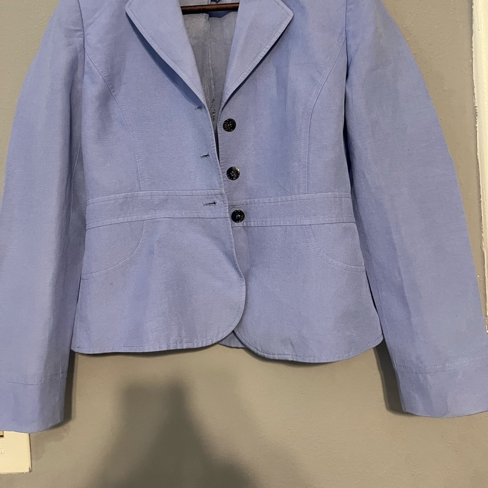 Tahari Light blue Blazer good condition